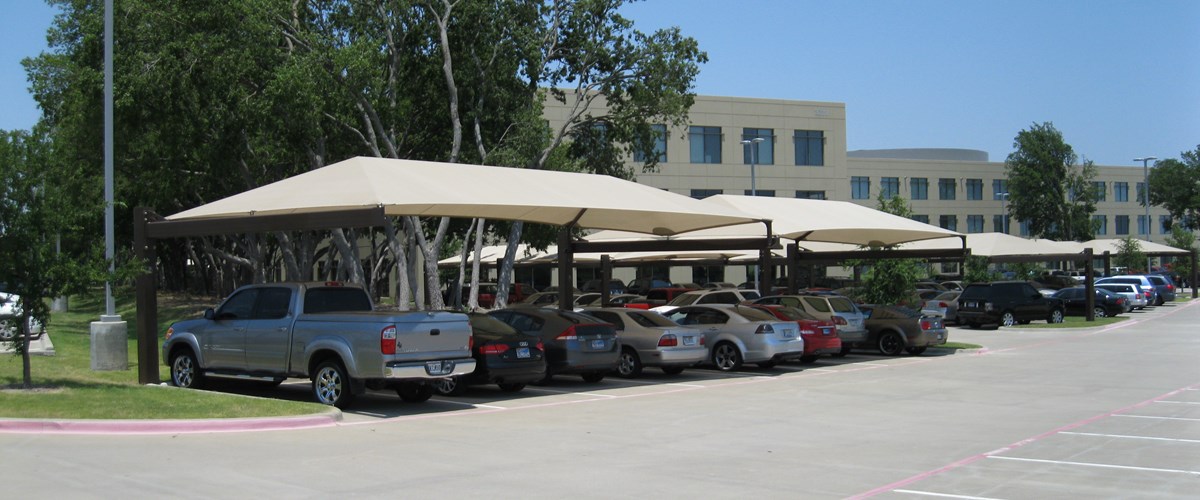 shaded outdoor parking spots at business center thumbnail